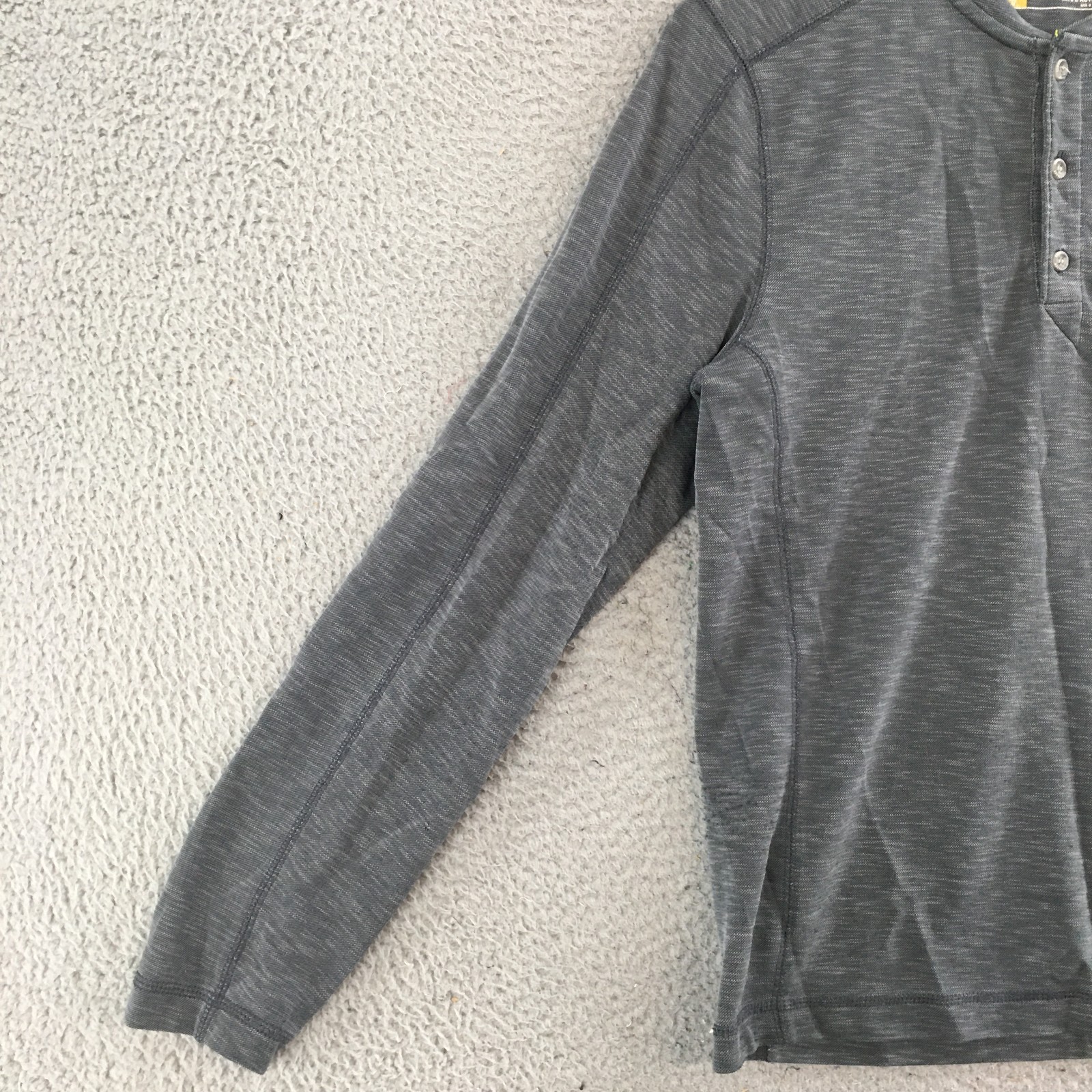 Eddie Bauer Button Up Henley Shirt Long Sleeve Mens S Active Fit Knitted Gray