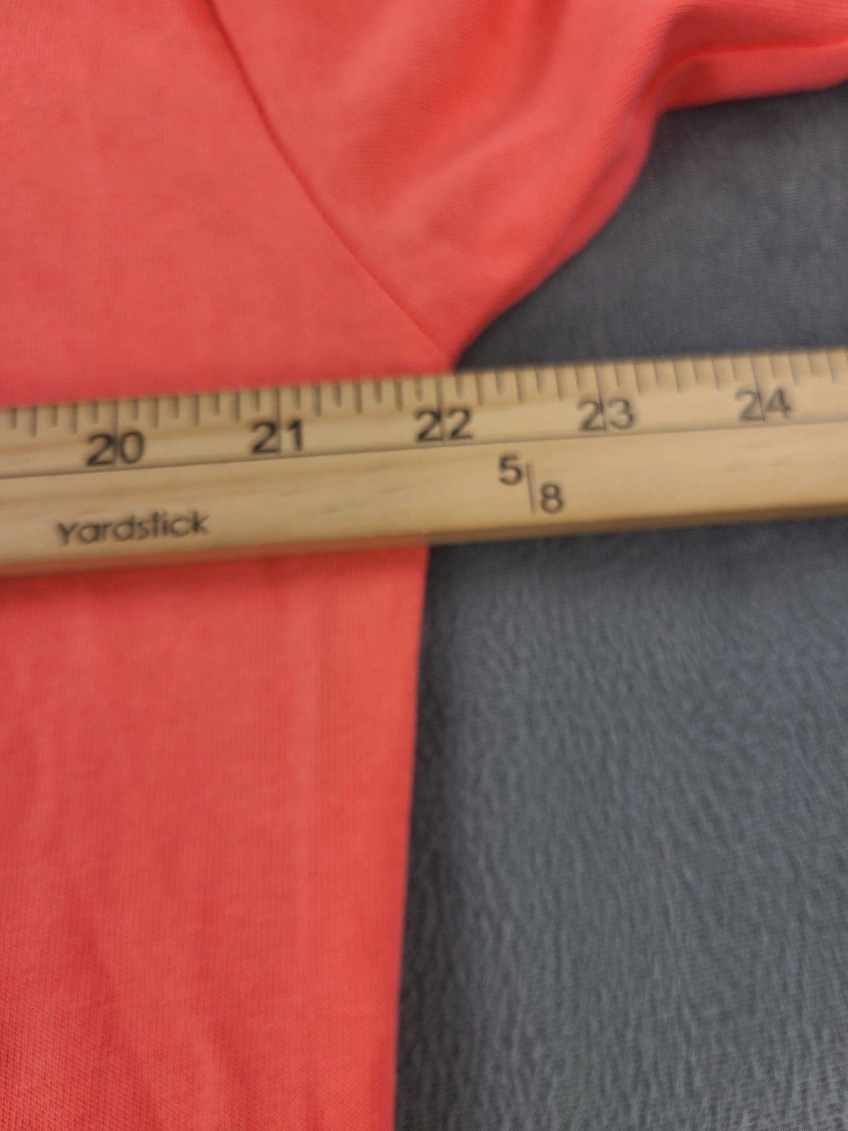 New Balance Timeless Classic T-Shirt Mens Small Red Coral 100% Cotton NWT