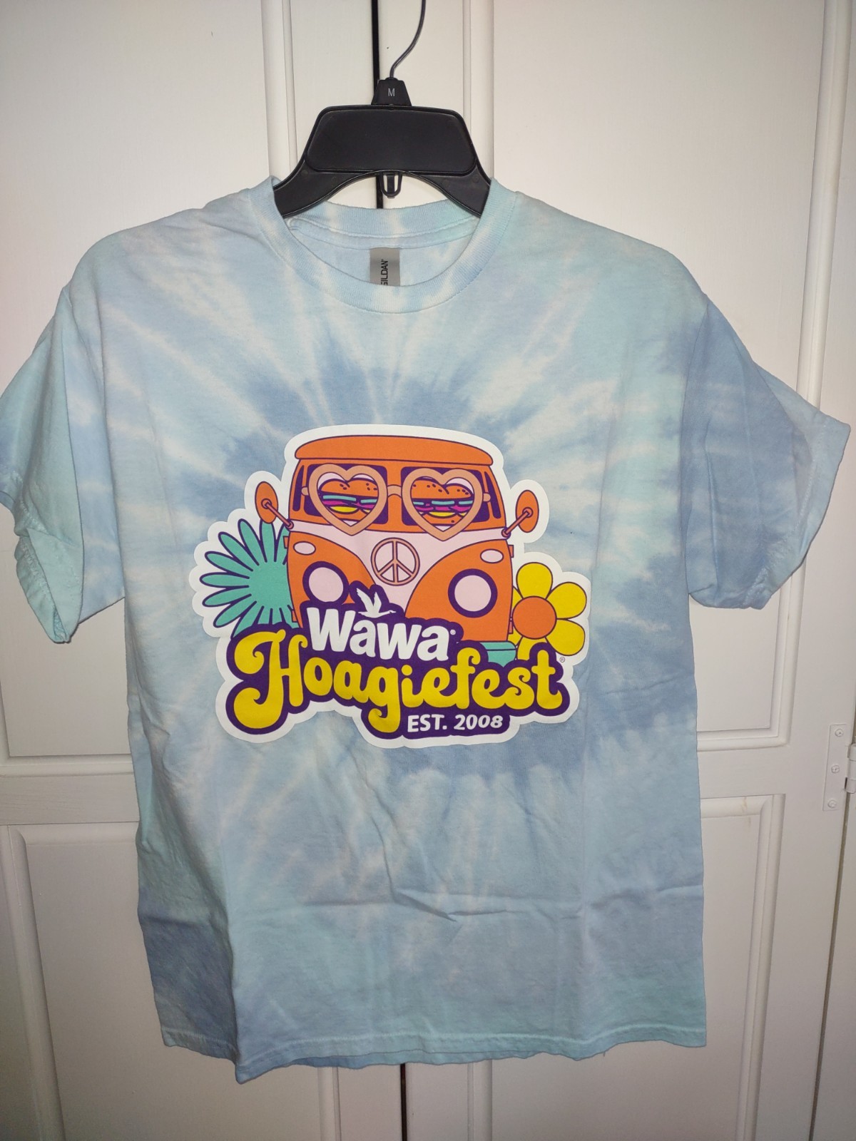 Wawa 2008 Hoagiefest Blue Tie Dye T-Shirt Size M Peace Hippie VW Van Flowers