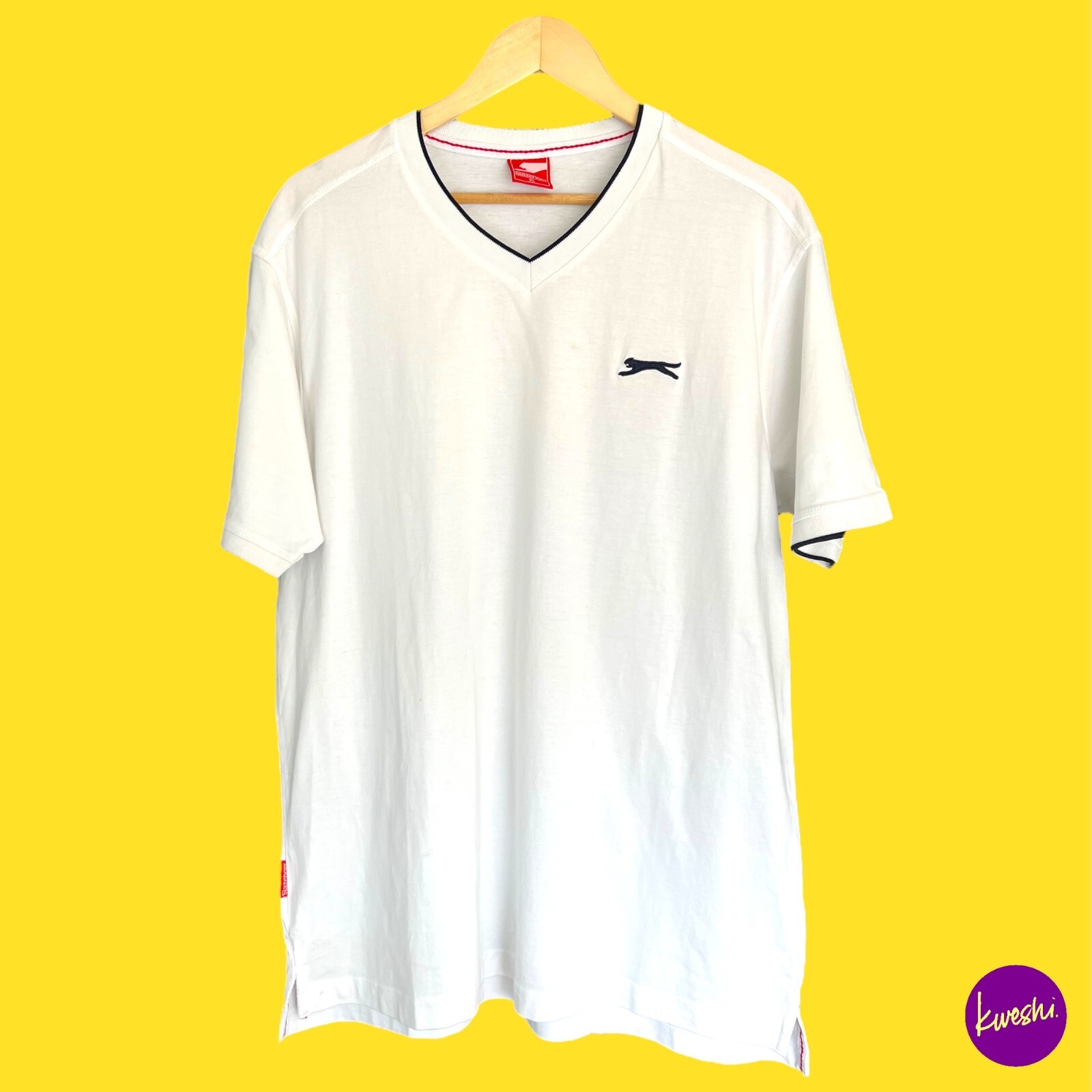 SLAZENGER Men’s Essential T-Shirt, 100% Cotton, Crew Neck, White, UK XL