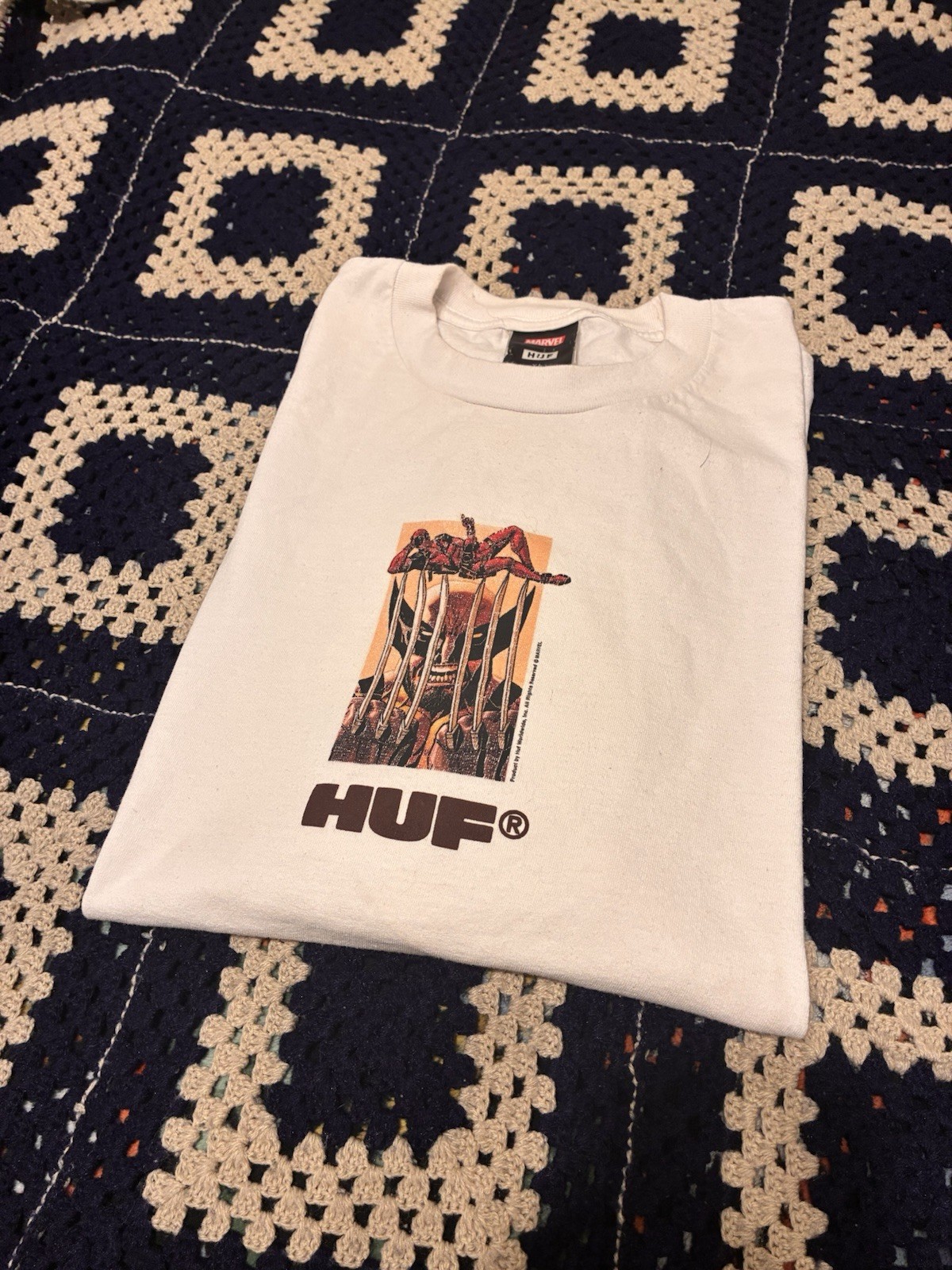 Marvel HUF Deadpool Wolverine X-Men Cartoon Skateboard Graphic T-Shirt XL