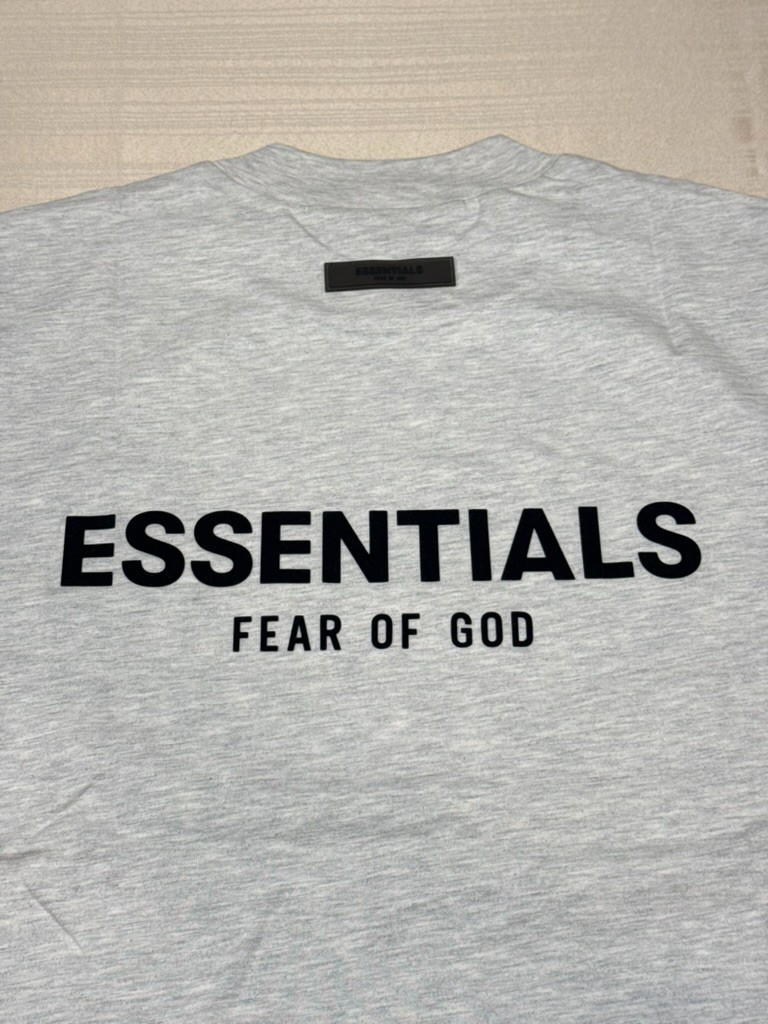 Fear of God Essentials Light Oatmeal T-Shirt SS22 100% Authentic