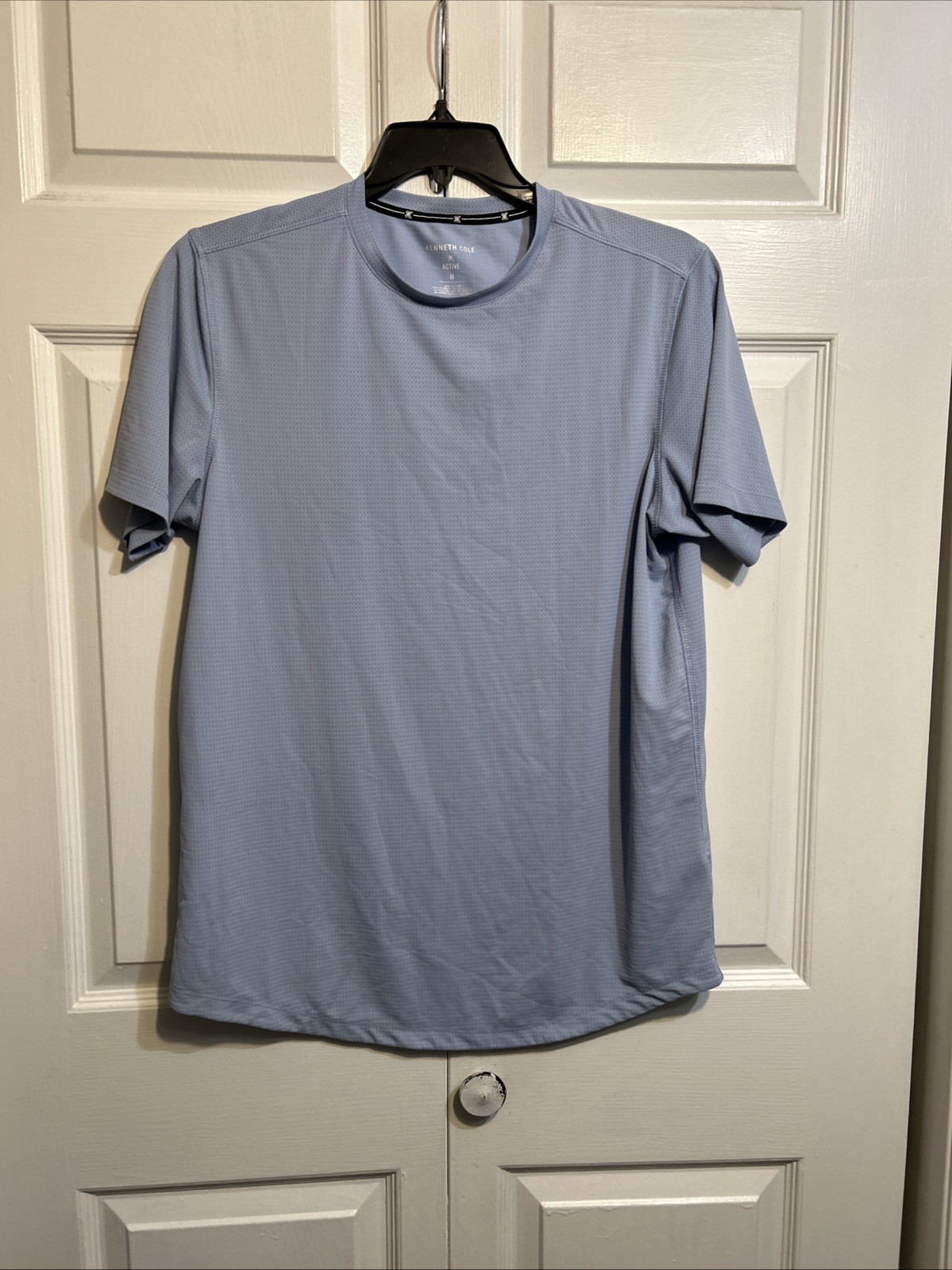 Kenneth Cole Active Short Sleeve Crew Neck T-Shirt Size M Medium Light Blue Mens