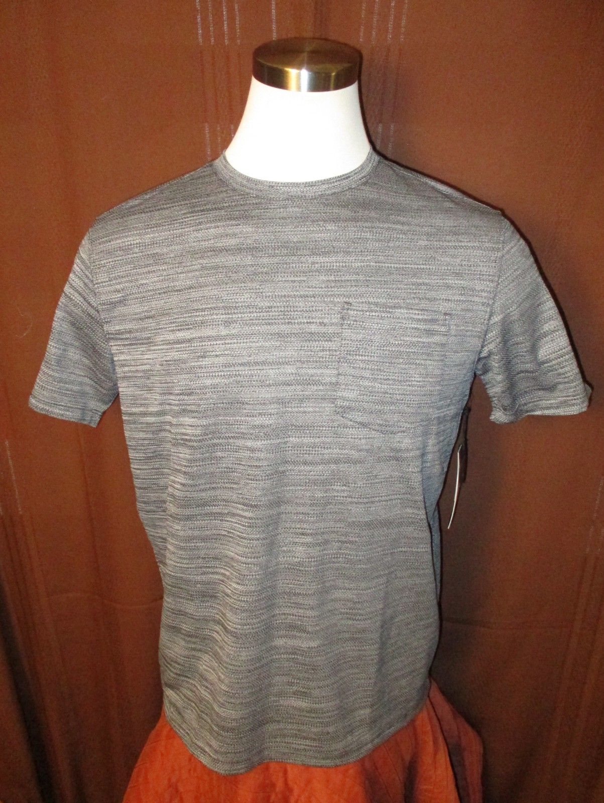 Kenneth Cole Active Men’s Short-Sleeve Crewneck Compression Shirt, Size L, New