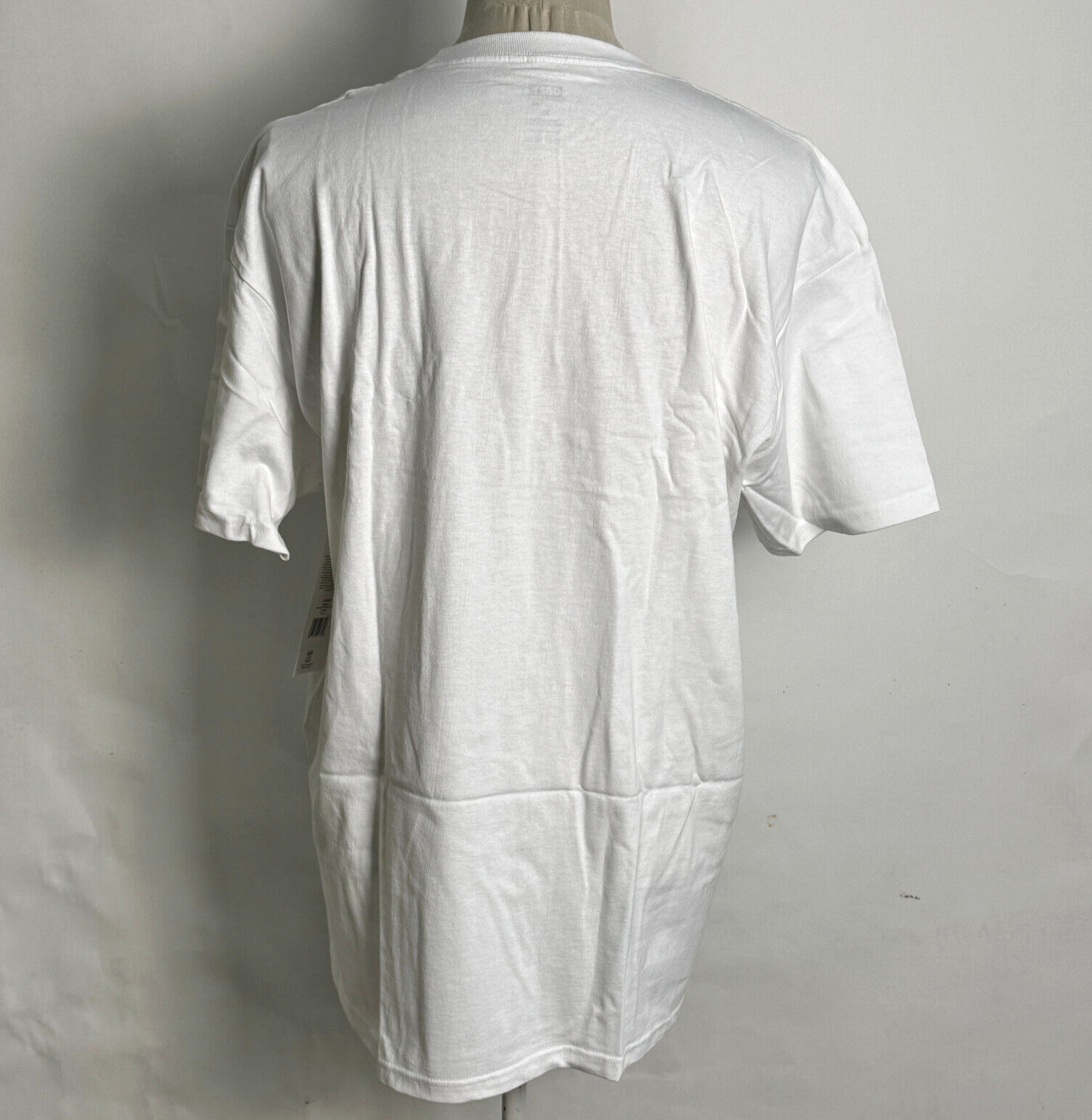 Obey Men’s T-Shirt South Korea Photo White Size XL NWT Shepard Fairey