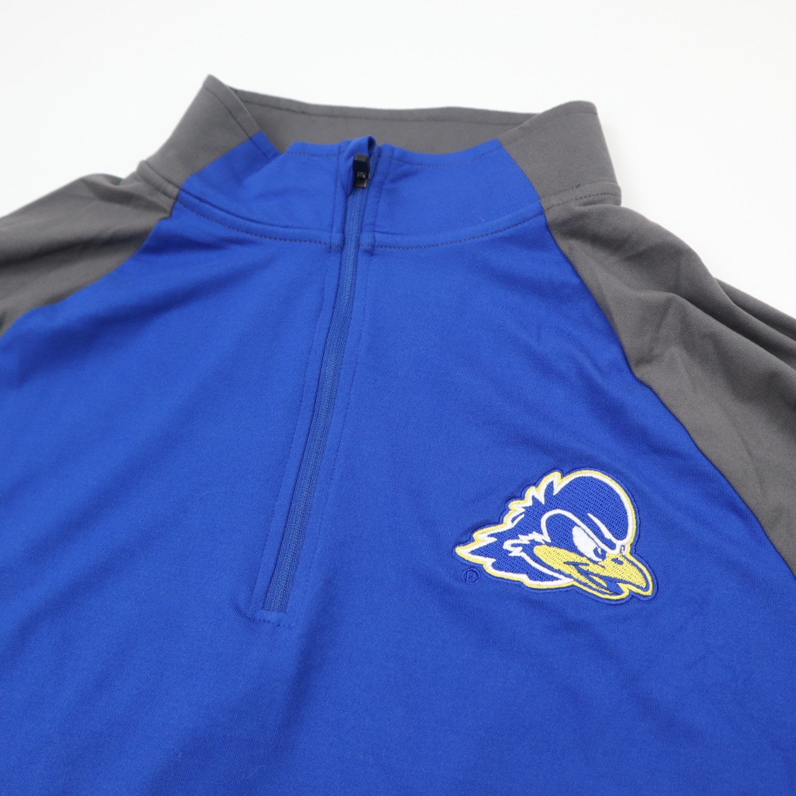 Delaware Blue Hens Colosseum 1/4 Zip Windshirt Pullover Mens Large Blue NWT