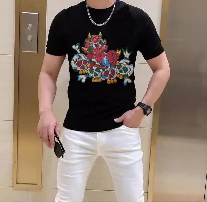 New Men Luxury Rhinestones Gothic Fashion Skull Black WhiteT-Shirt High Quality