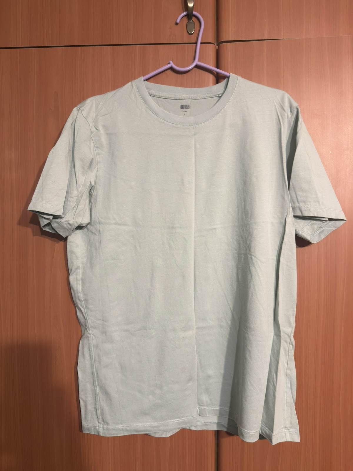 Uniqlo Supima Cotton T Shirt Light Green Size L