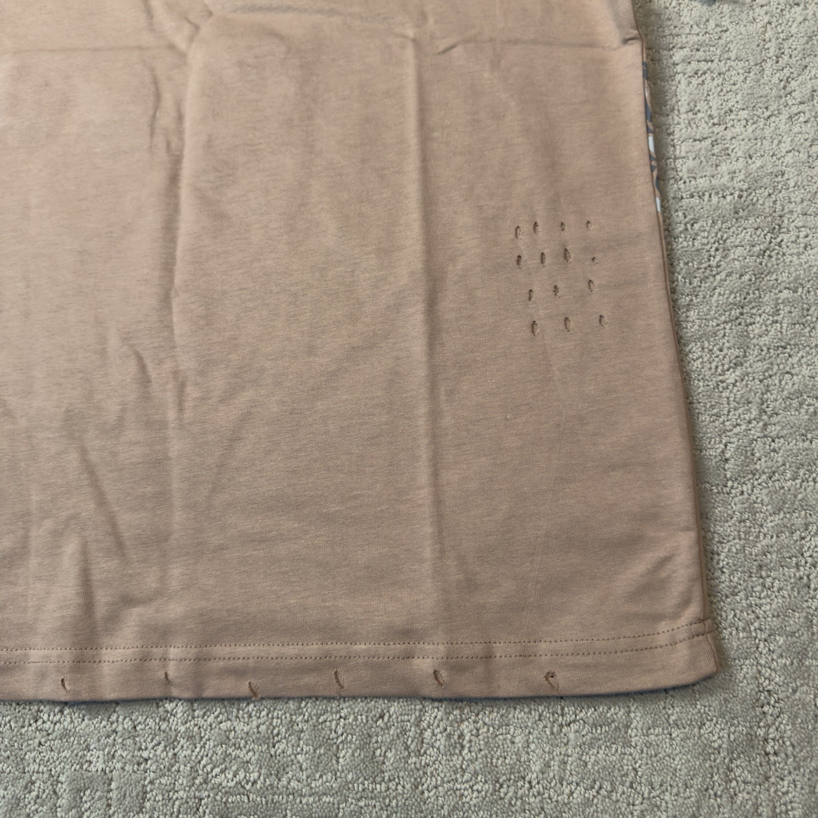 Mauve Tenaciti Distressed graphic embroidered t shirt size small tagged in bag