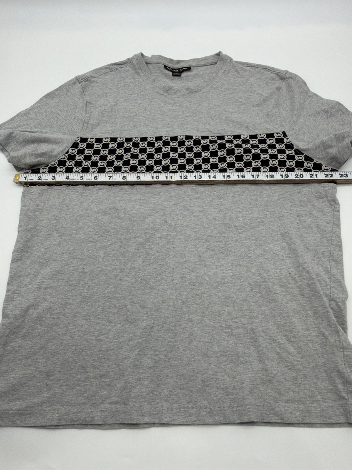 Michael Kors T-shirt Men XL Graphic Print Logo 100% Cotton.#47533