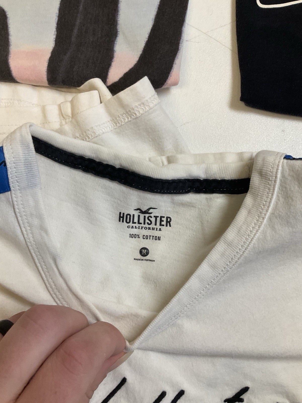 Hollister Must-Have Collection M Medium Cotton Shirt Lot