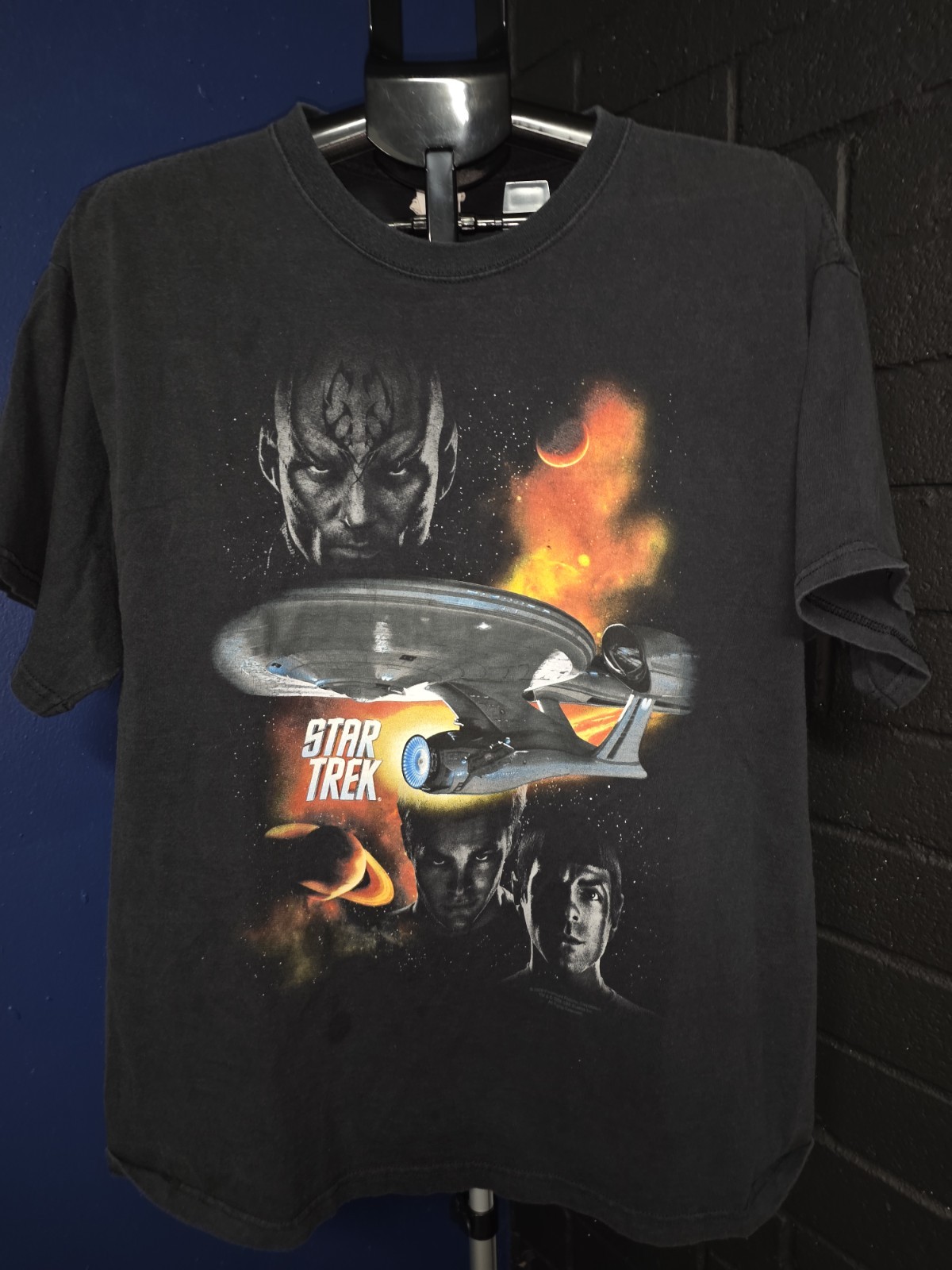 Star Trek Movie 2009 T-Shirt Mens Size XL Paramount Pictures Sci-Fi Black Tee