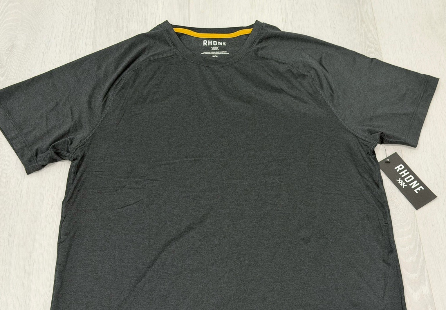 Men’s RHONE Atmosphere Tee T-shirt Short Sleeve – True Black Heather – M $58