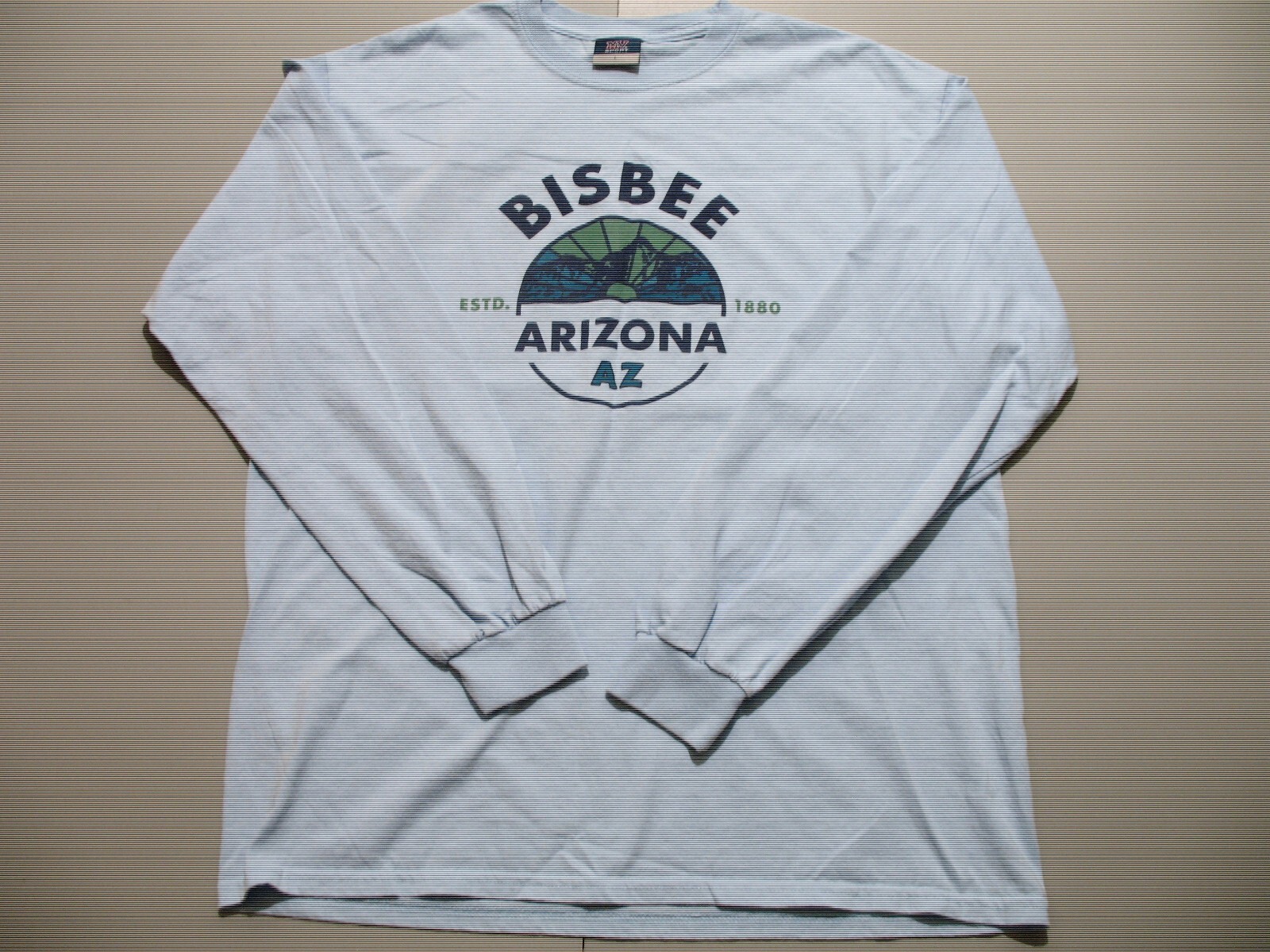 MV Sport Bisbee Arizona T-Shirt Men’s Large Long Sleeve Light Blue