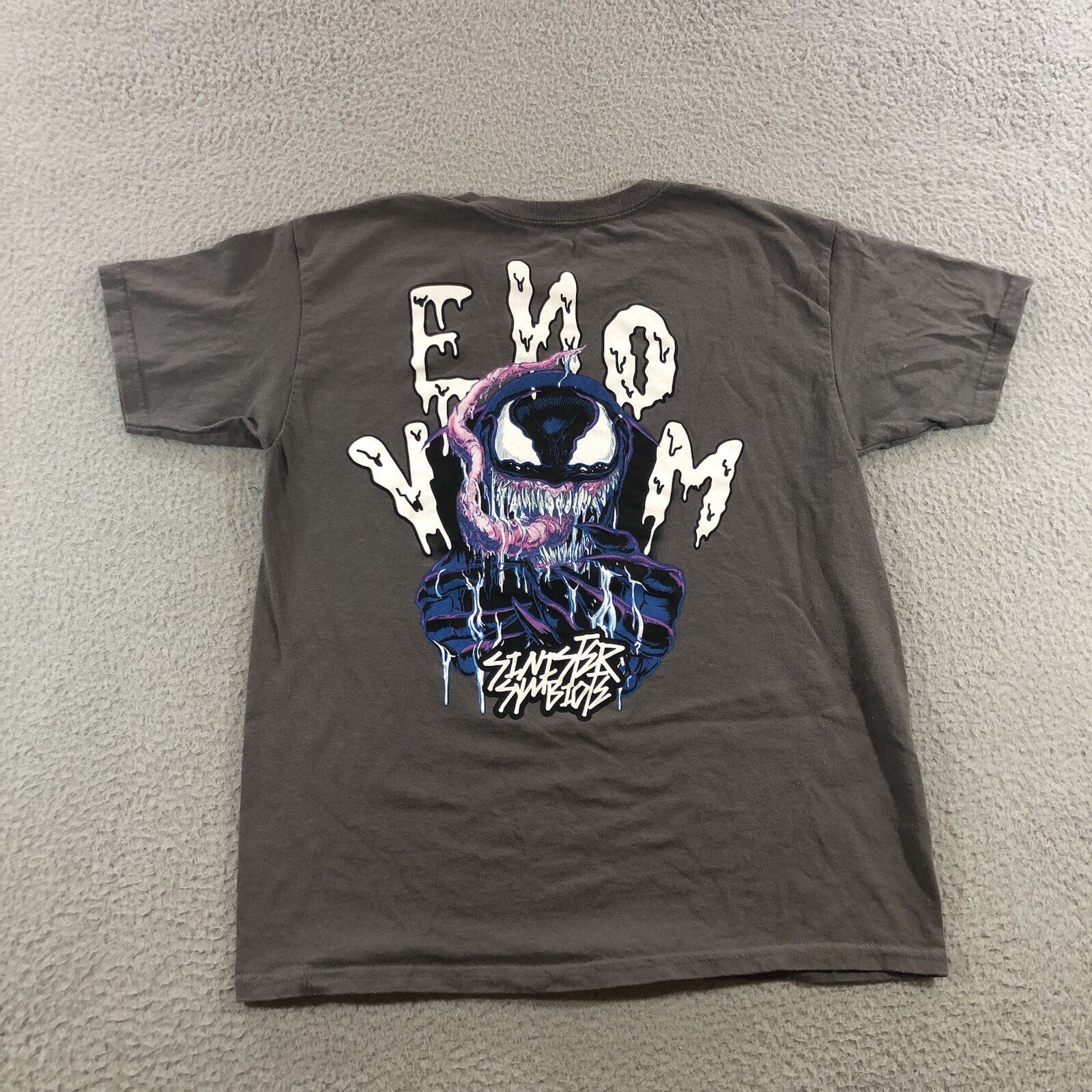 marvel venom t shirt Kids L Gray Graphic Print