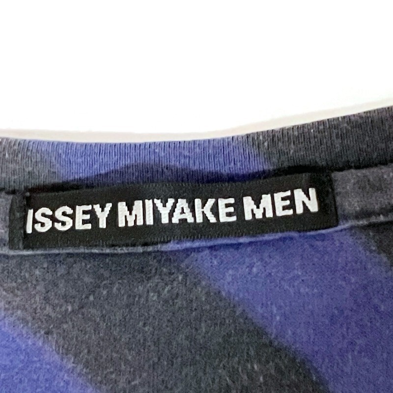 ISSEY MIYAKE MEN Stripe & Check All-Over Print S/S T-Shirt – Size 4 (Large)