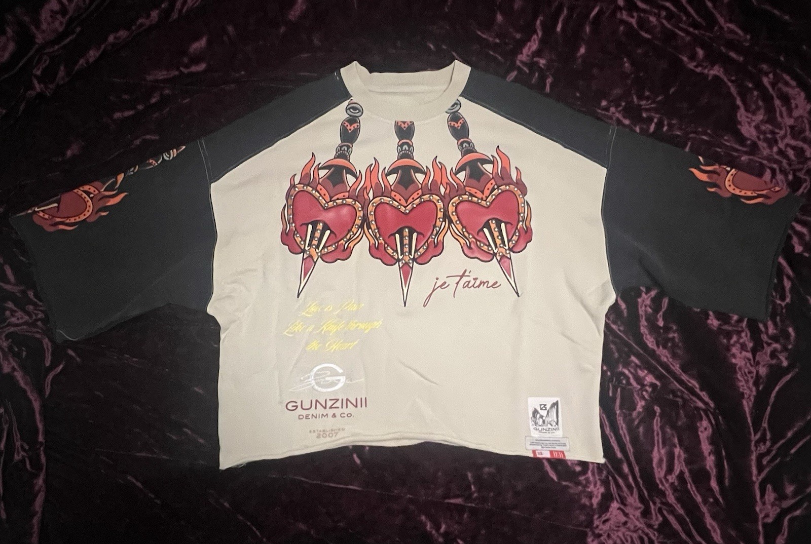 GUNZINII Denim & Co Heart Tattoo Graphic T-Shirt Cream & Black Men Size XS