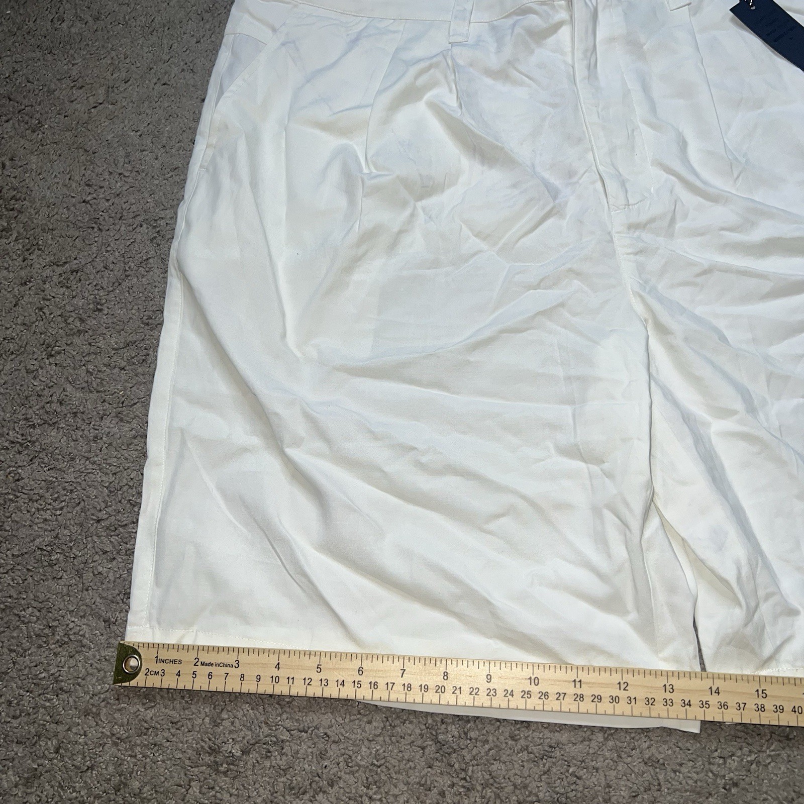 NWT PAPER PLANES WHITE DOUBLE PLEATED SHORTS SIZE 3XL MSRP $138