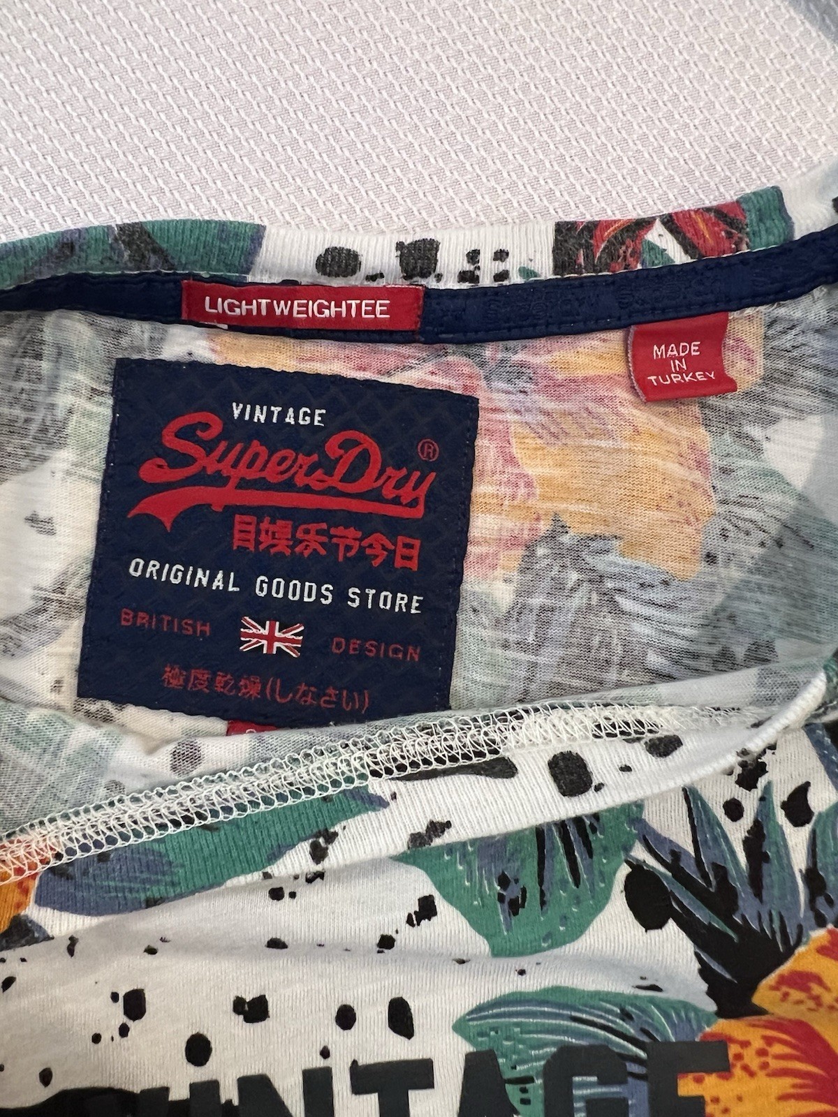 SuperDry Tropical Floral Graphic T Shirt- MED.-Hawaiian Summer Beach Casual Tee