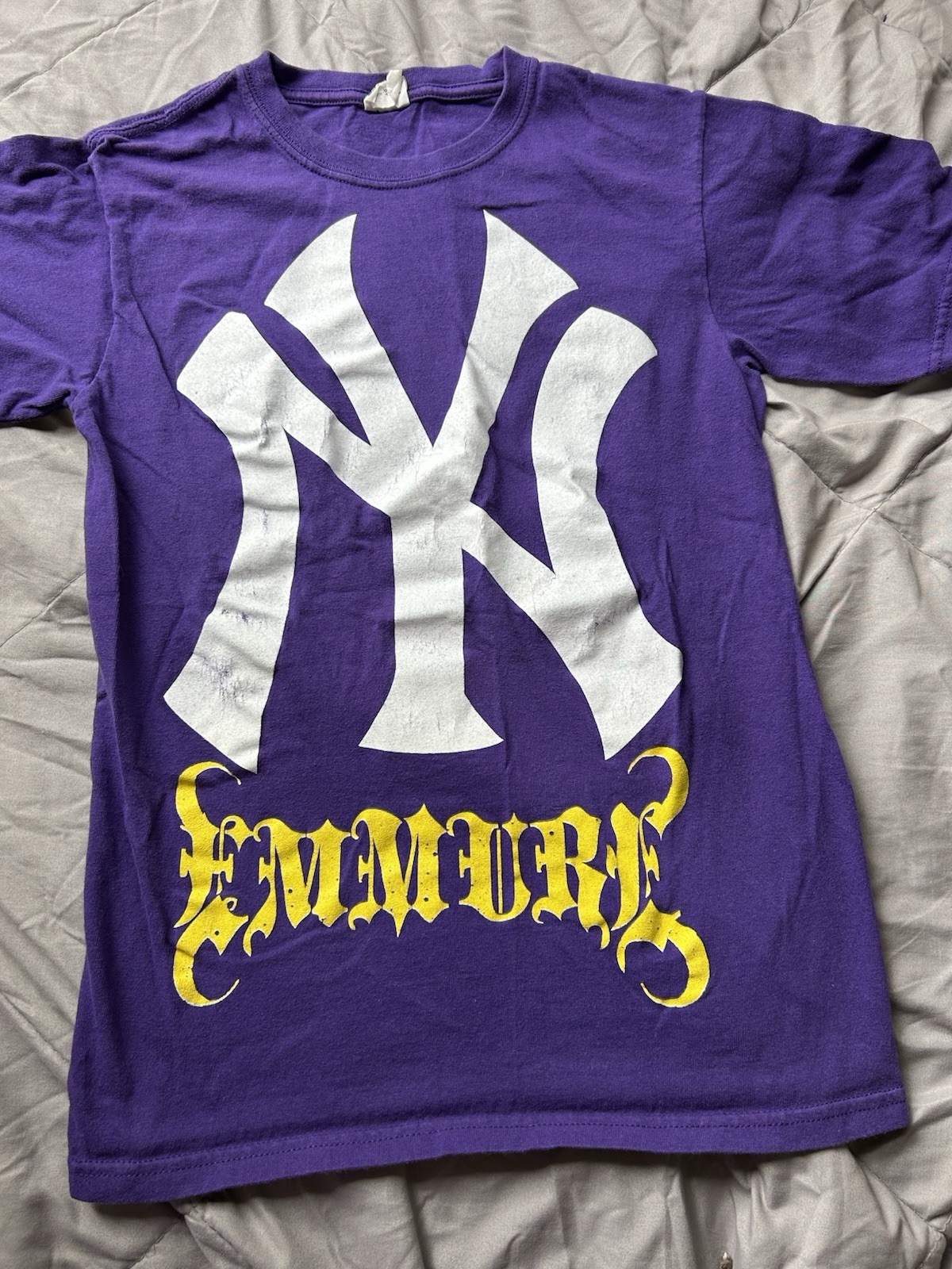 Anvil Purple New York Yankees Graphic Preshrunk T-Shirt Size S
