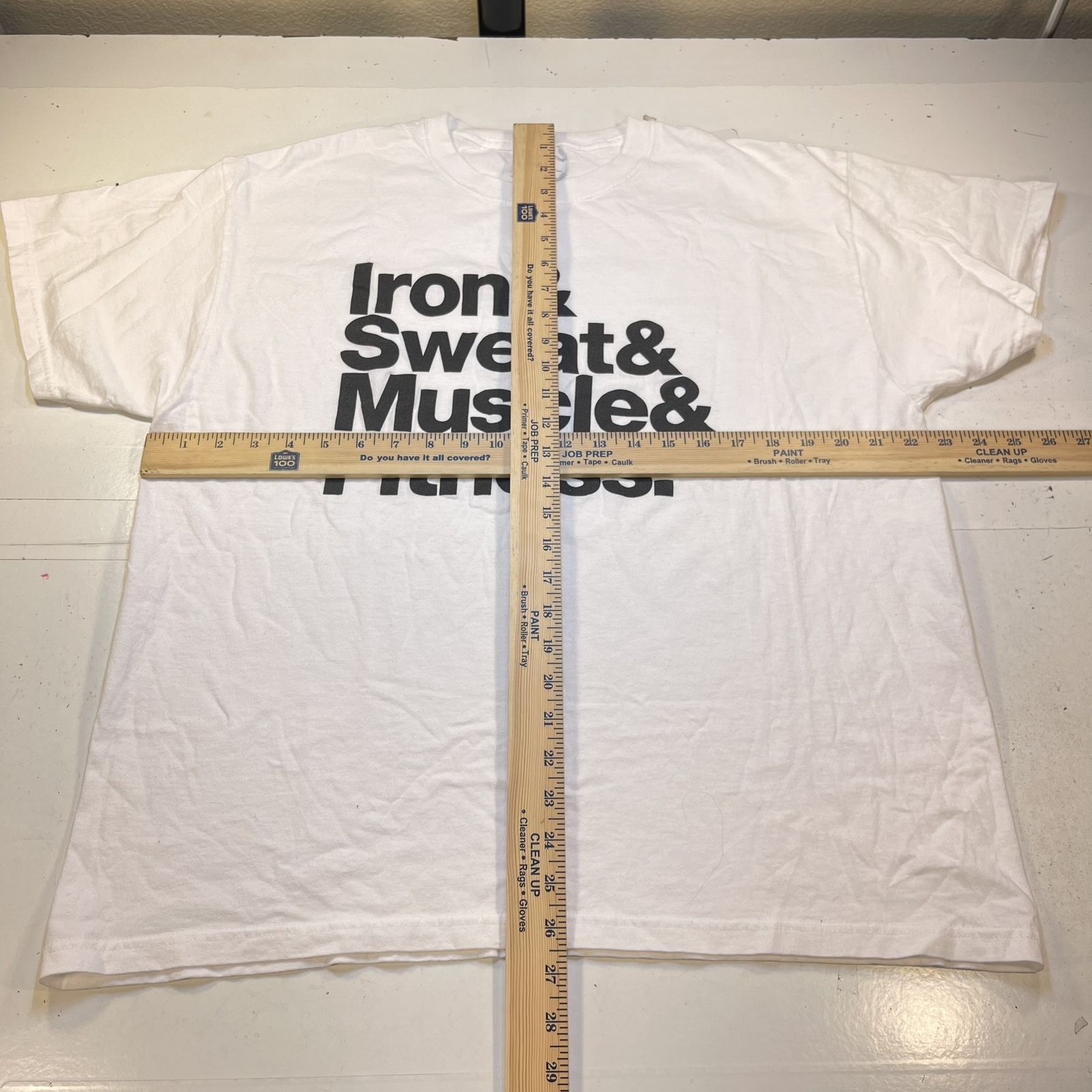 IRON SWEAT MUSCLE & FITNESS gym bodybuilding weightlifting TEE T SHIRT Mens XL