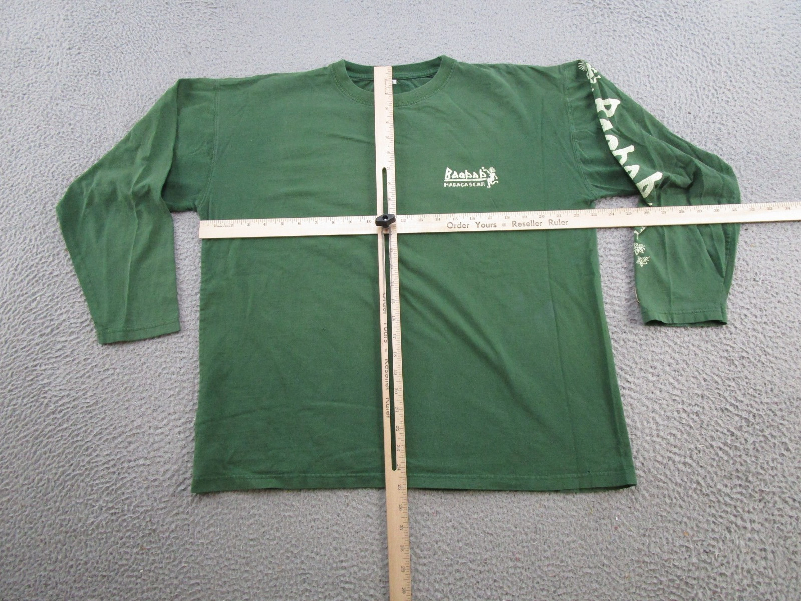 Baobab Company Madagascar Fish Tropical Graphic LS Shirt Size L Faded Read