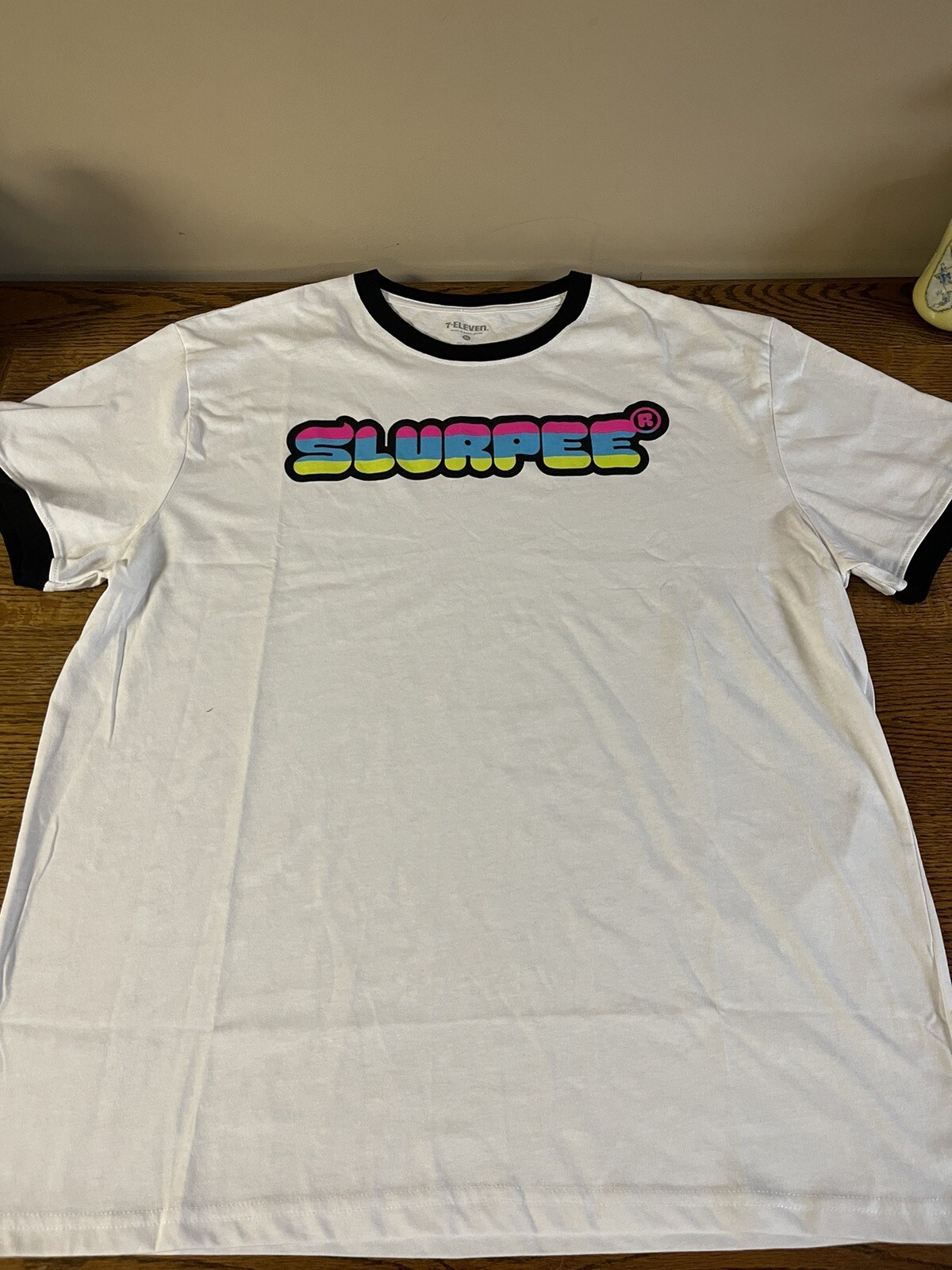 Unisex 7-Eleven Slurpee Tshirt Size XL