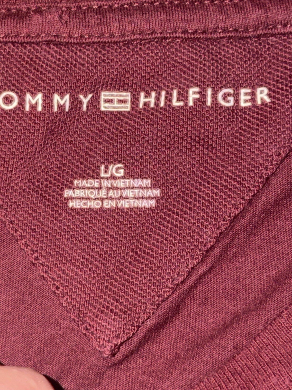 Tommy Hilfiger Men’s Burgundy Solid Logo Crew Neck Short Sleeve T-Shirt L