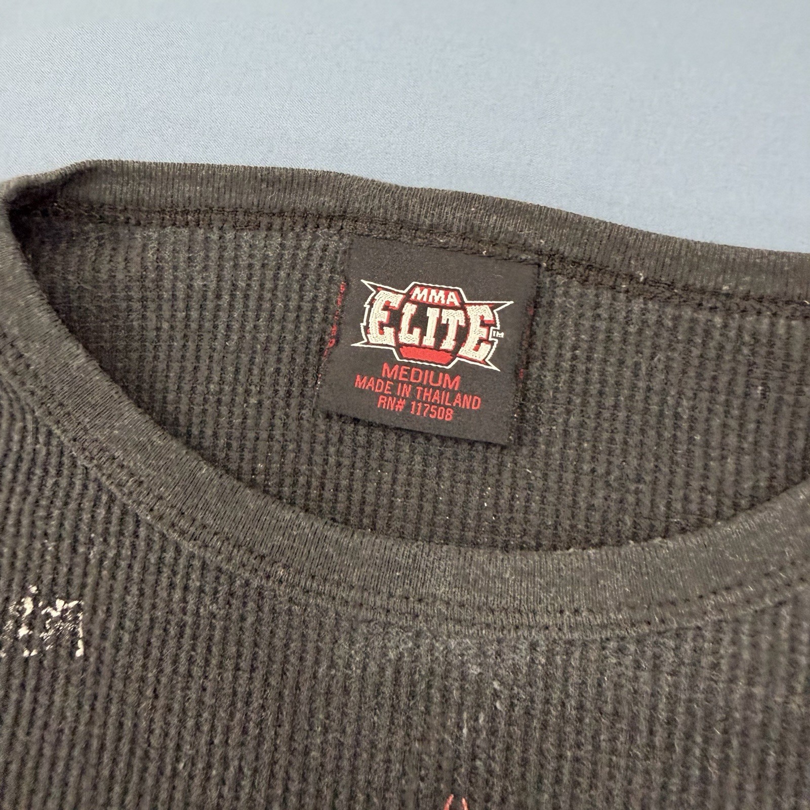 VTG MMA Elite Men Y2K Skull Cross Graphic Long Sleeve Thermal Shirt Size M Black