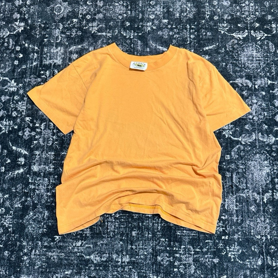 Vintage single stitch sunflower t-shirt, 1980s, a large but fits like a medium