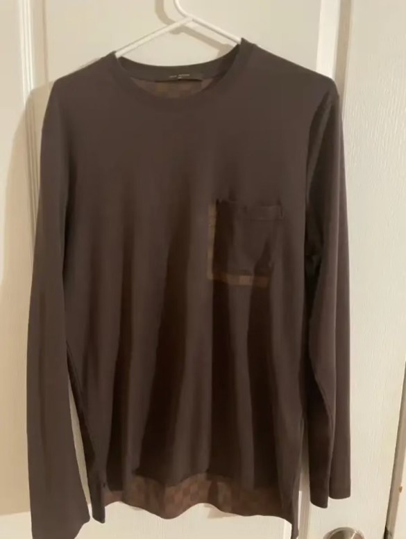 Louis Vuitton Damier Pocket Long-Sleeve Tee – Brown, Excellent Condition