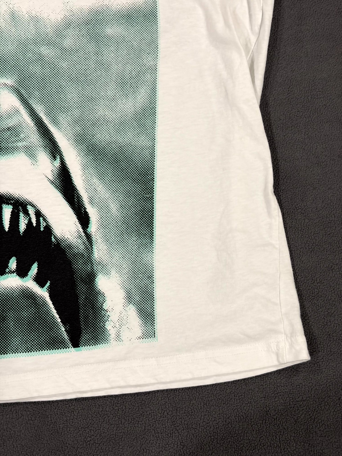 Jaws Tank Top Mens Large White Shark 1975 Swimmer Horror Adventure Film Graphic