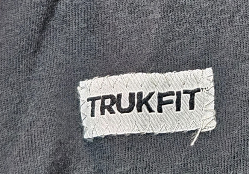 Trukfit multi-color long sleeve cotton “Truk da world” shirt men size Large