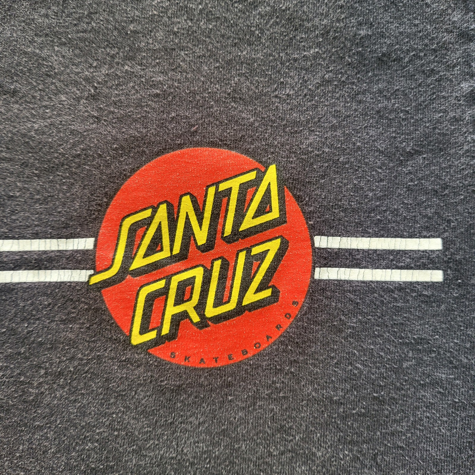 Santa Cruz Skateboards T-Shirt Mens Small Black Short Sleeve Pullover Logo Flaws