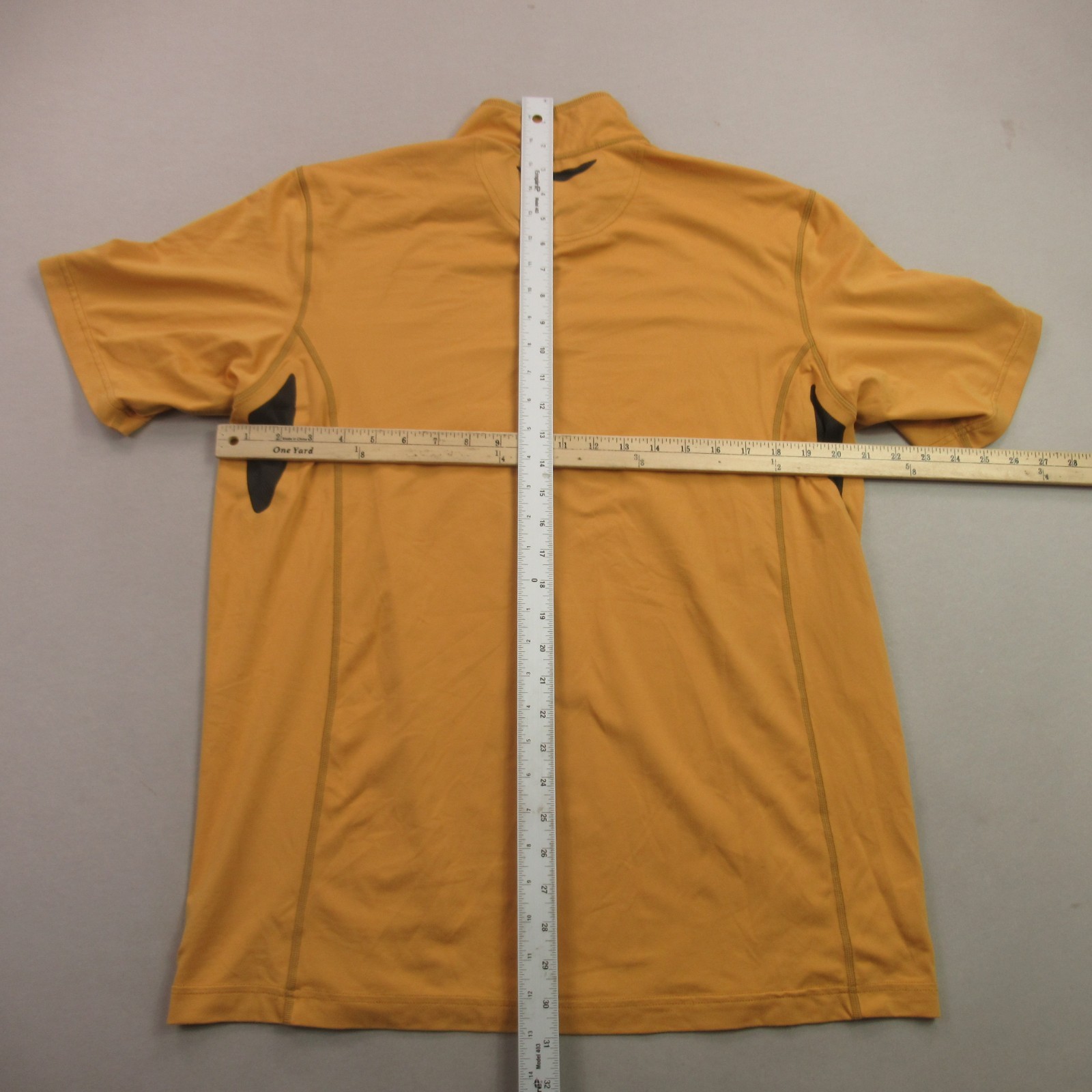 REI Shirt Mens Large Short Sleeve Crew Neck 1/4 Zip Lightweight Casual Yellow