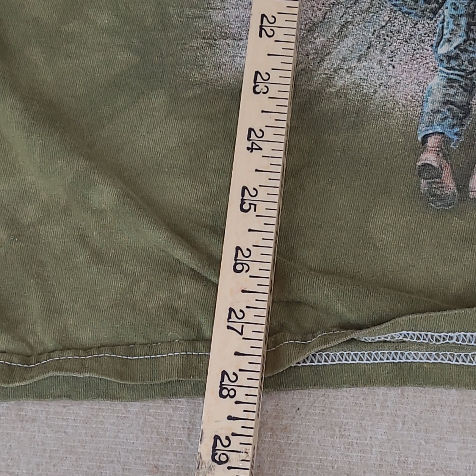 Soldier Returns Home American Flag Eagle Ghost of Fallen Gildan XL Men Green