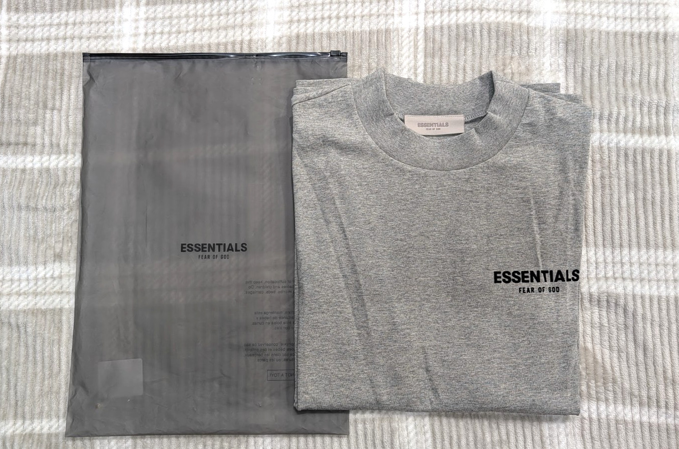 Fear of God Essentials Tee ‘Dark Oatmeal’ L Size Oversized T-Shirt SS22 NWT