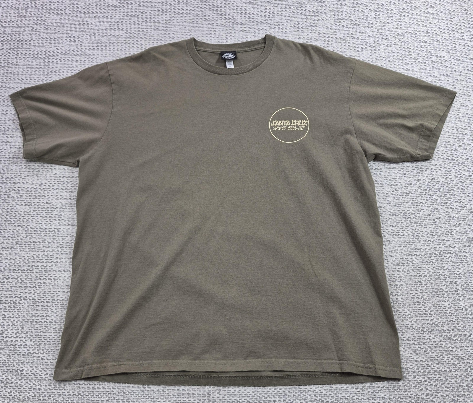 Santa Cruz Shirt Mens 2XL Green Screaming Hand Graphic Tee Skateboard Back Print