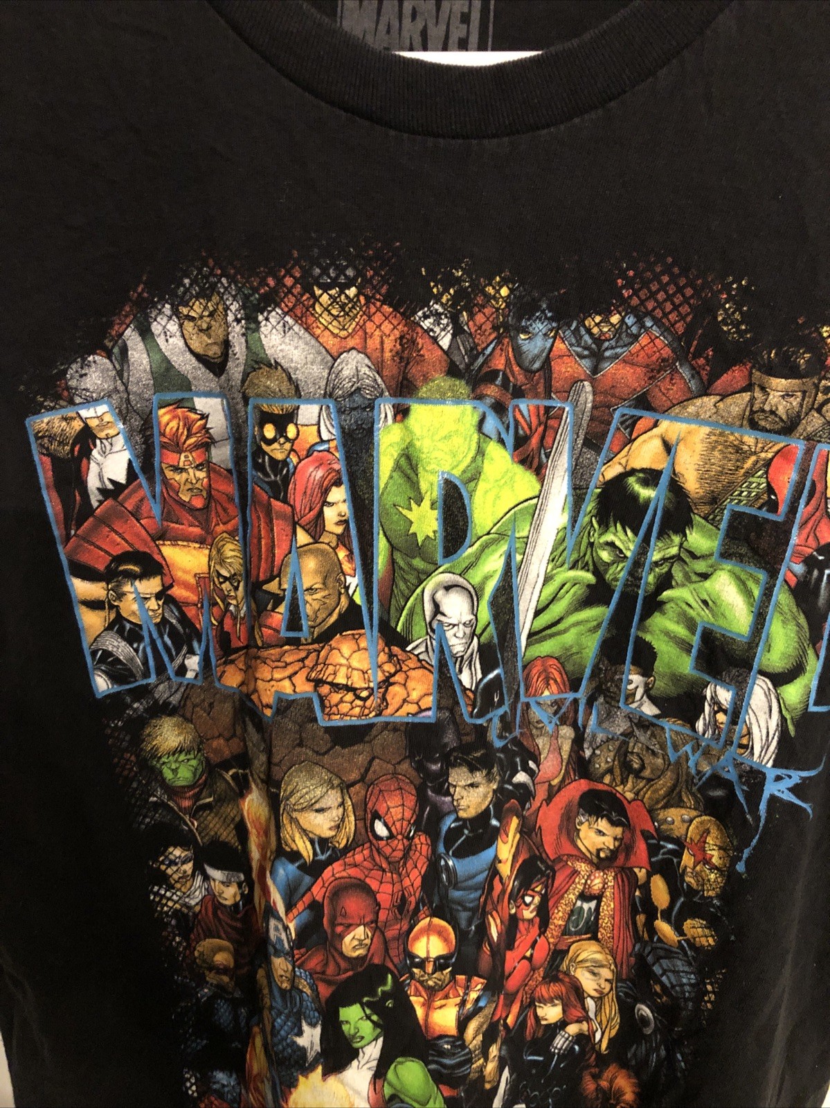 Marvel Comics Characters ‘Civil War’ Mad Engine Black Graphic Tee. Size Mens LG