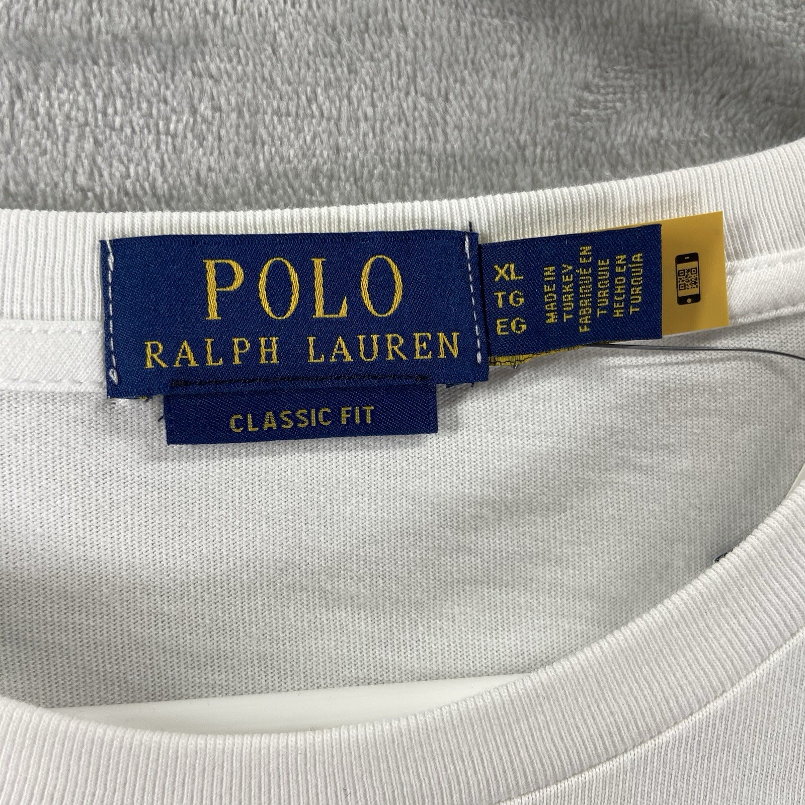 Polo Ralph Lauren T-Shirt mens XL Skiing Bear Graphic Crew Neck Classic Fit NWT
