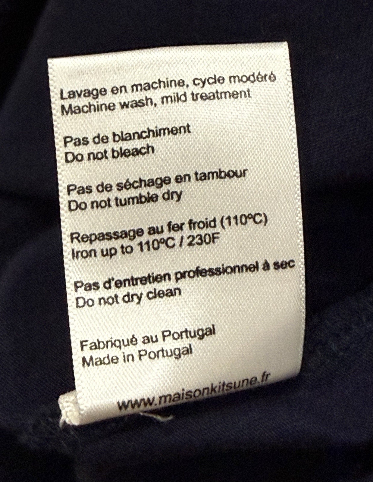 Maison Kitsuné ‘Tri Color Fox Patch’ Logo T-Shirt Medium Paris