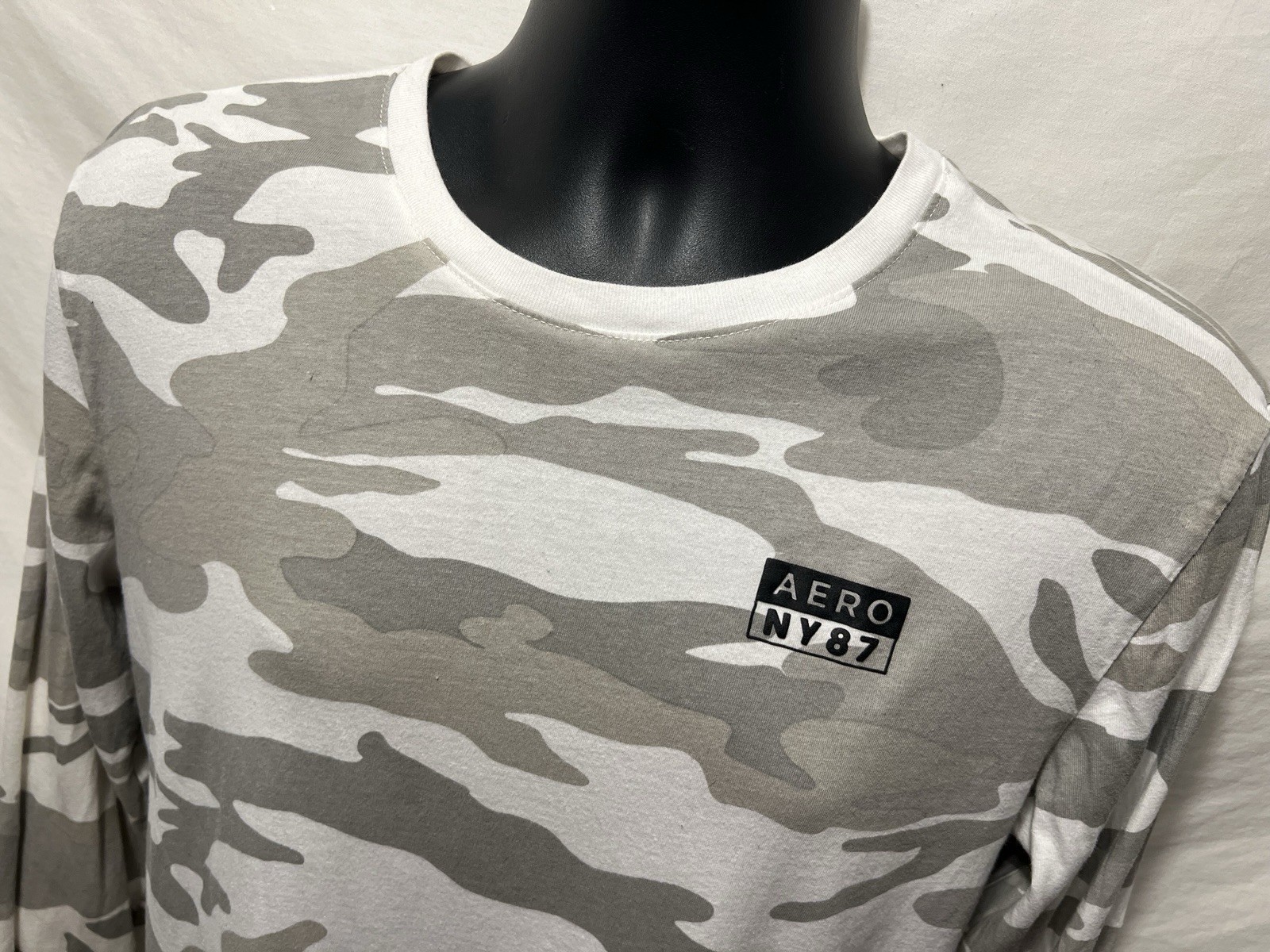 Aeropostale Shirt Mens M Gray Camouflage Brand Long Sleeve Graphic Casual Top A9