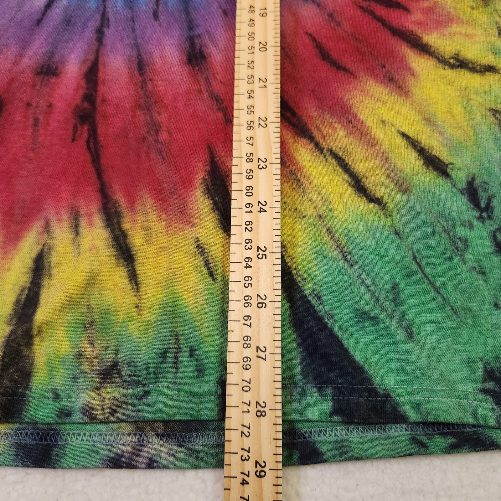 Levi’s Tie Dye Shirt Adult Medium American Classic Colorful Crew Neck Tee Unisex