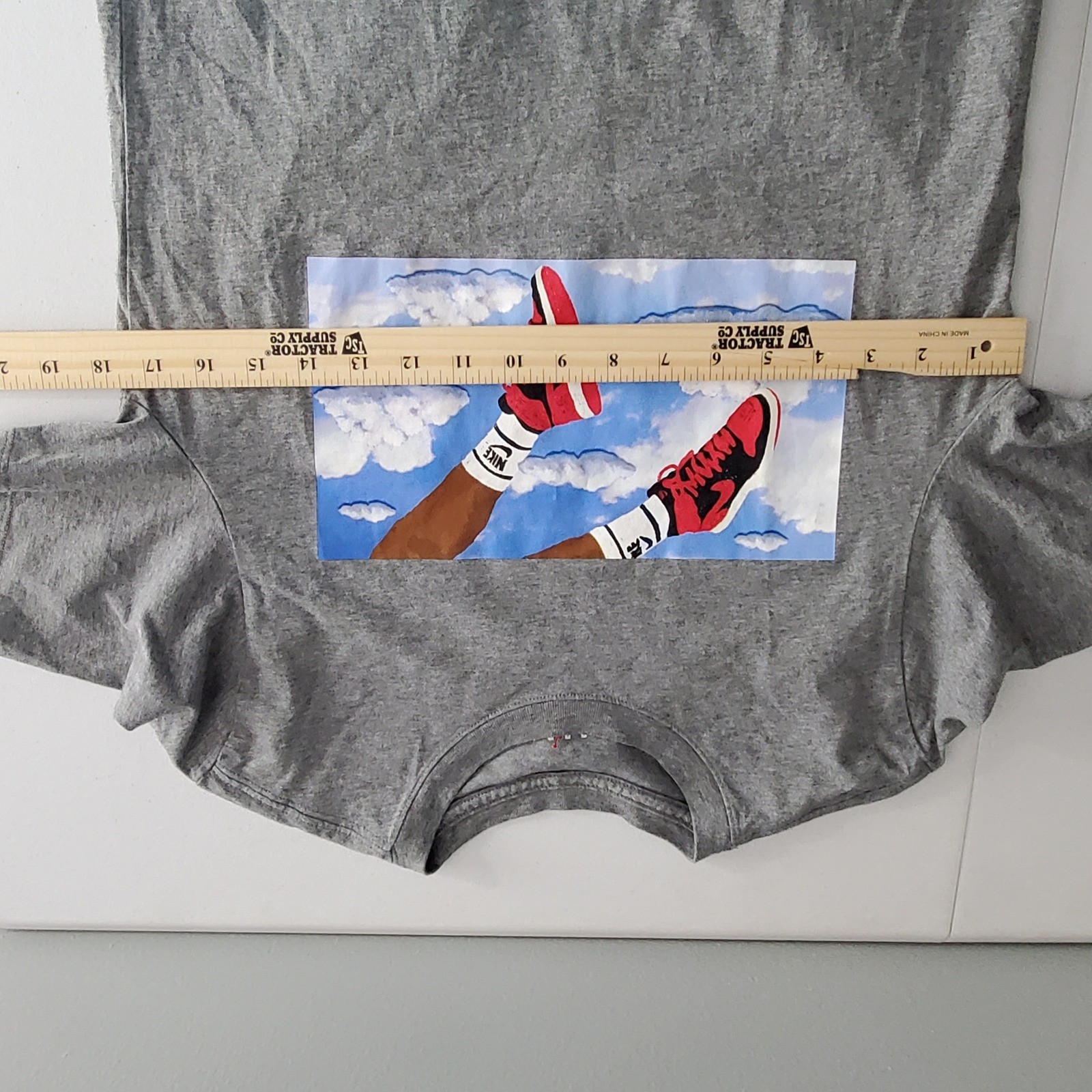 Jordan Gray Flight Skyborne AJ1 Bred Sky Graphic T-Shirt Mens Small Jumpman Tee