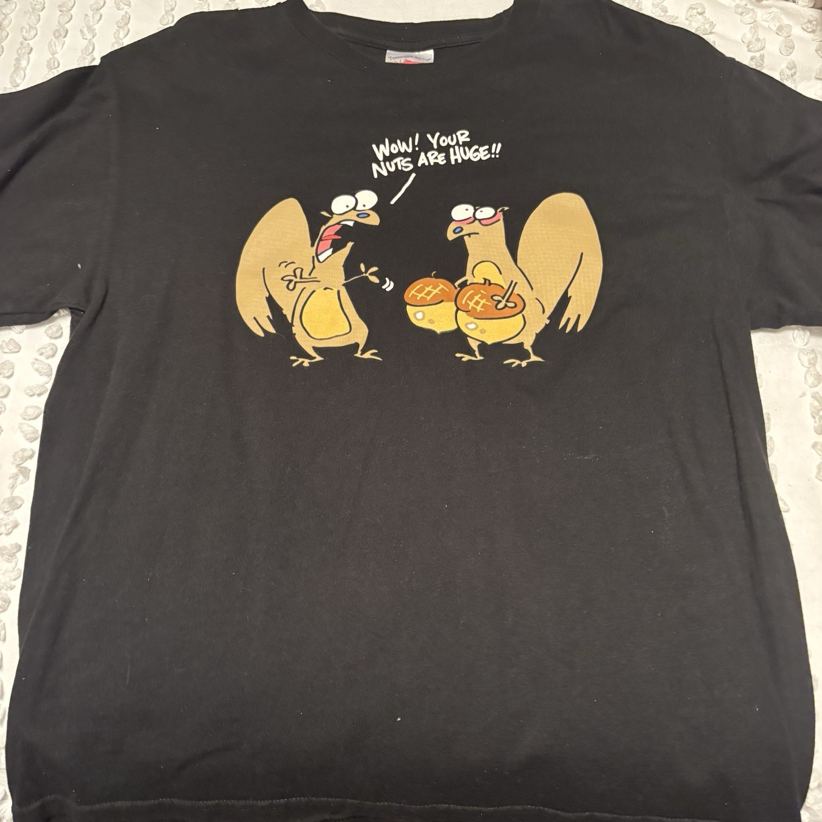Tennessee River Vintage T Shirt Your Nuts Are Huge Size Large Squirrels Worn Onc