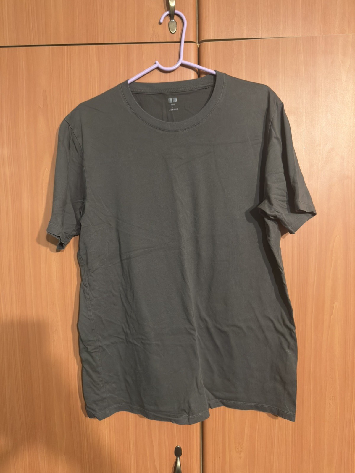 Uniqlo Supima Cotton T Shirt Light Grey Size L