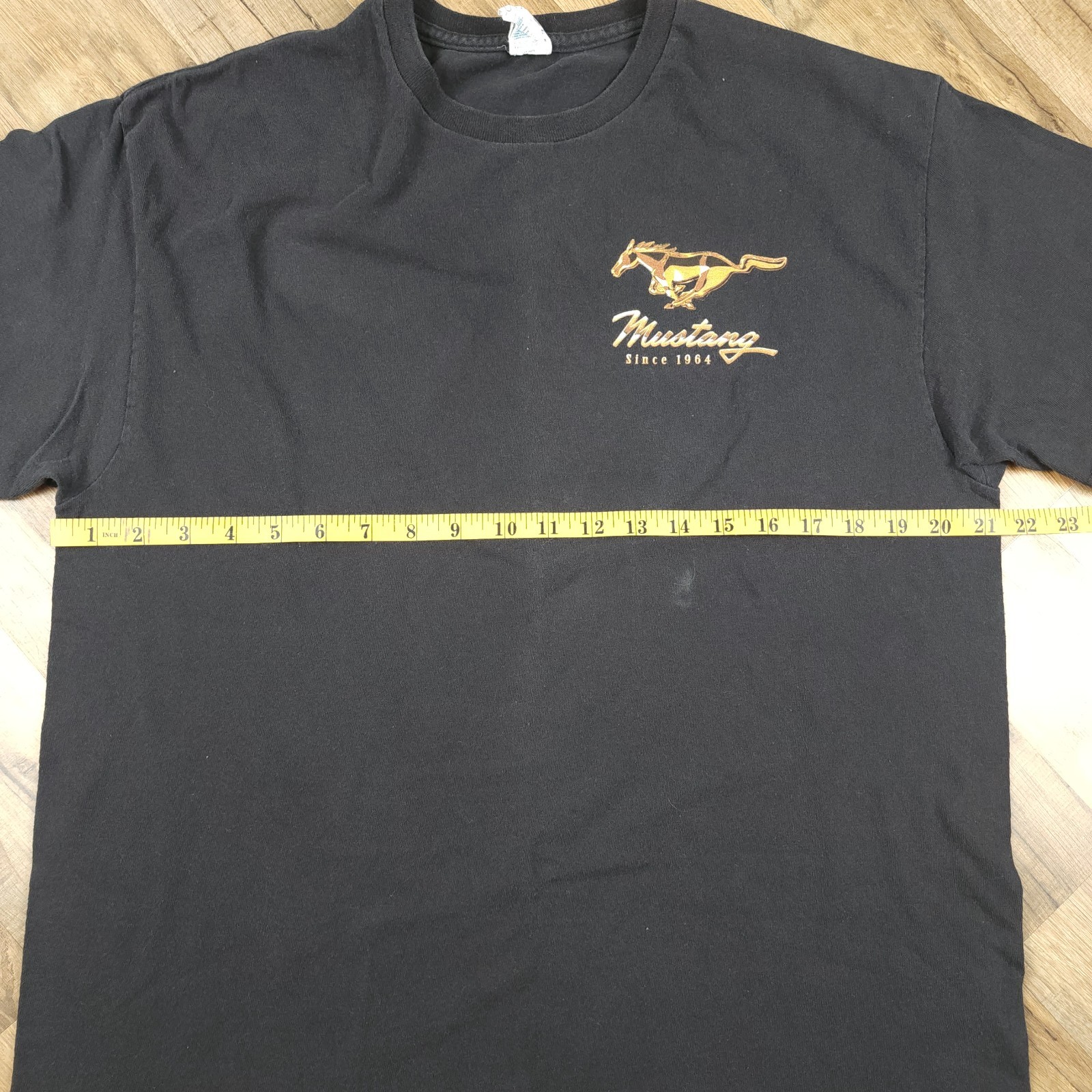 Ford Mustang T Shirt Mens Large Black Boss 302 5.0 Muscle Car Graphic Tee Logo