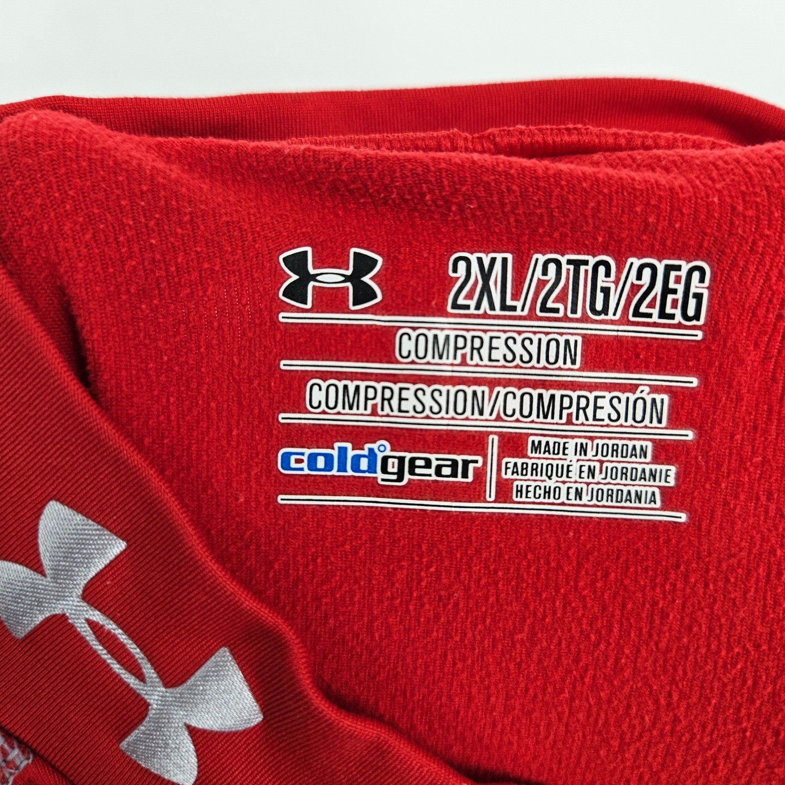 Under Armour Shirt Mens 2XL Red Cold Gear Compression Sports Training Gym Red
