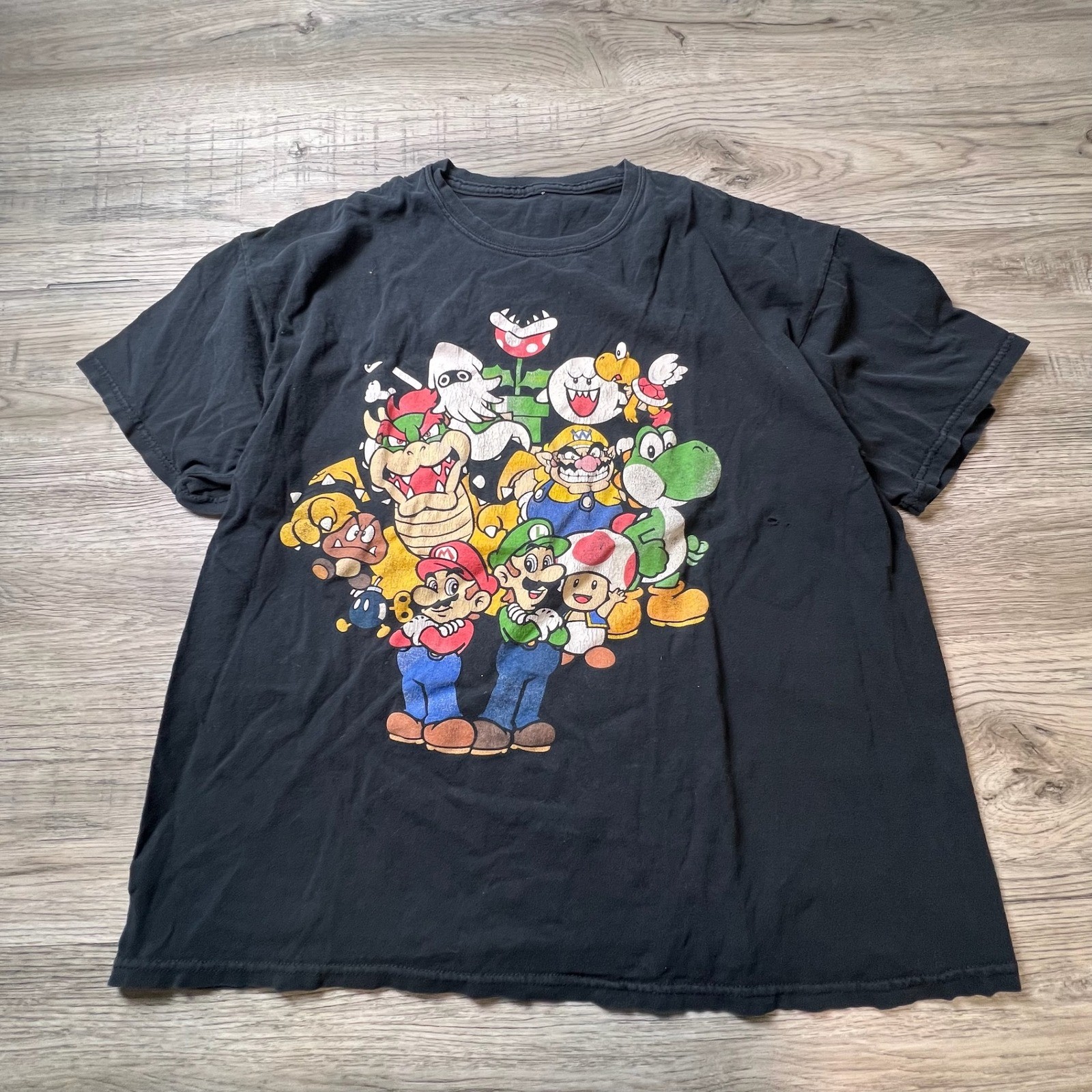 Nintendo Super Mario Bros T-Shirt Mens XL Black Graphic Distressed Retro Gamer