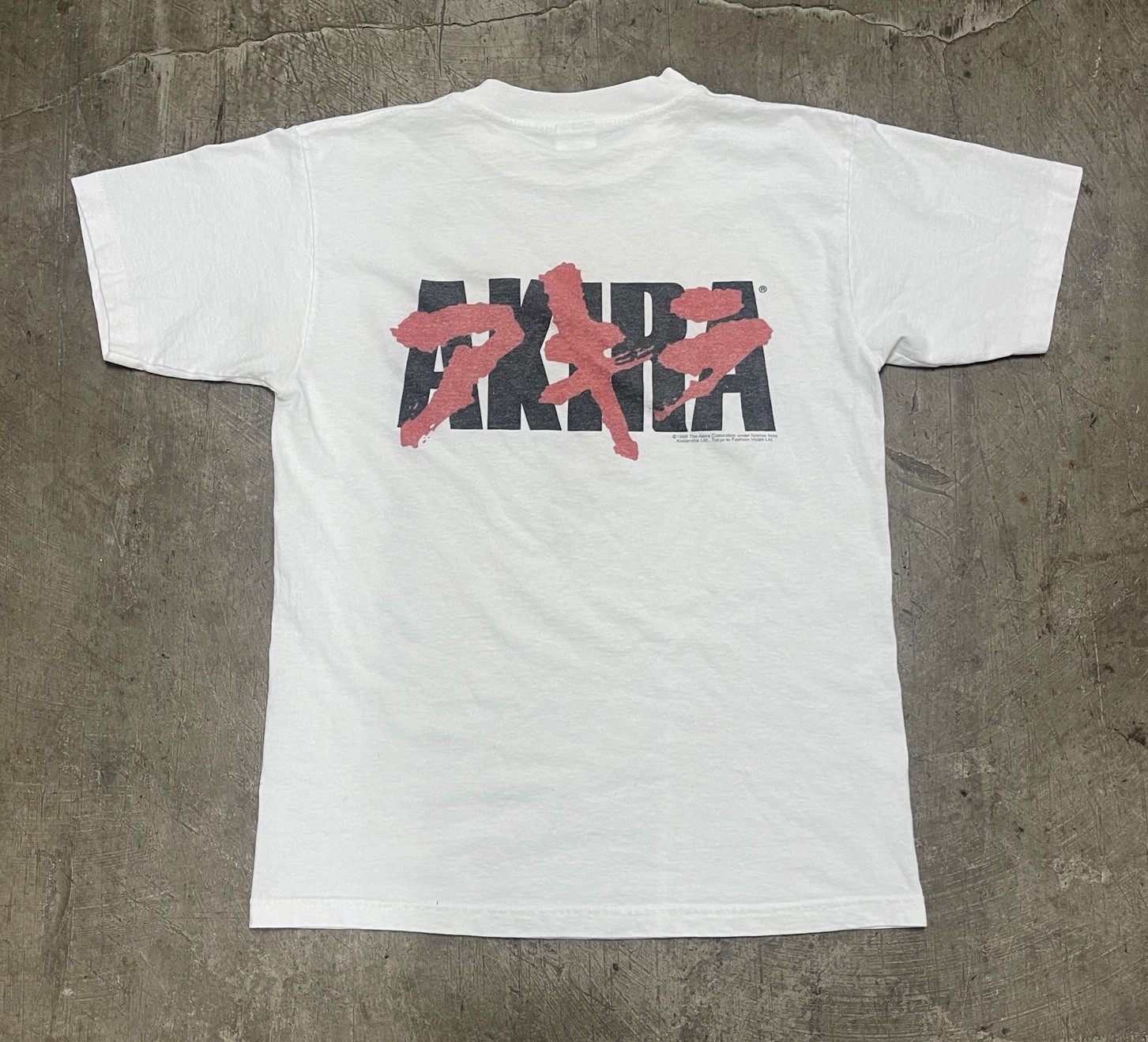 AKIRA 1988 vintage T-shirt Fashion Victim White Anime M RARE VARIATION